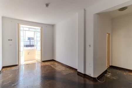 Apartamento para alugar com 75m², 2 quartos e sem vagaSala