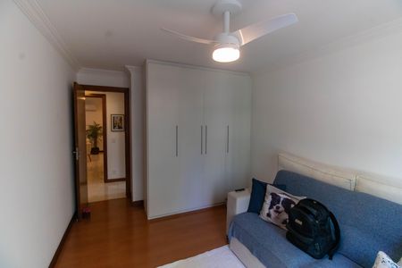 Apartamento à venda com 120m², 3 quartos e 2 vagas Apartamento à venda com 120m², 3 quartos e 2 vagasSuíte 2