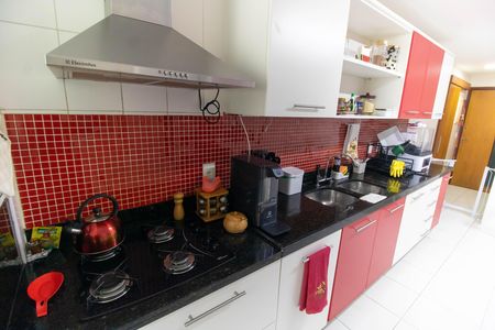 Apartamento à venda com 120m², 3 quartos e 2 vagas Apartamento à venda com 120m², 3 quartos e 2 vagasCozinha