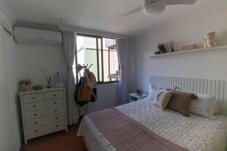 Apartamento à venda com 120m², 3 quartos e 2 vagas Apartamento à venda com 120m², 3 quartos e 2 vagasSuíte 1