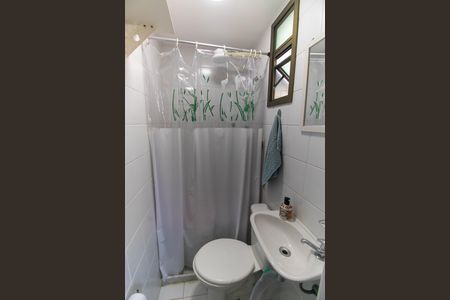 Apartamento à venda com 120m², 3 quartos e 2 vagas Apartamento à venda com 120m², 3 quartos e 2 vagasBanheiro de serviço
