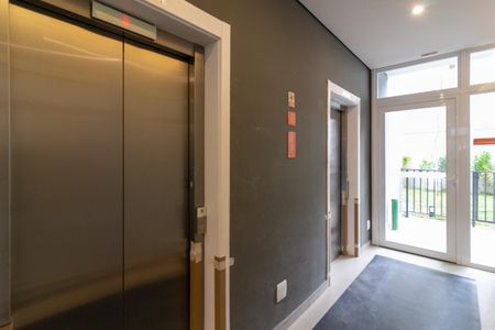 Apartamento à venda com 27m², 1 quarto e sem vagaElevador