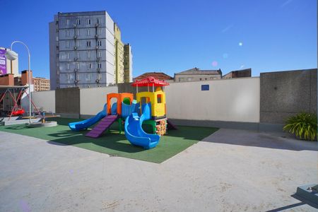Apartamento à venda com 43m², 1 quarto e 1 vaga Apartamento à venda com 43m², 1 quarto e 1 vagaÁrea comum - Playground