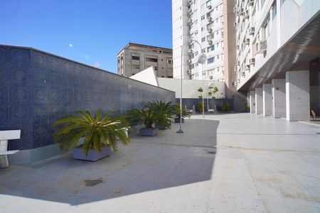 Apartamento à venda com 43m², 1 quarto e 1 vaga Apartamento à venda com 43m², 1 quarto e 1 vagaÁrea comum - Playground