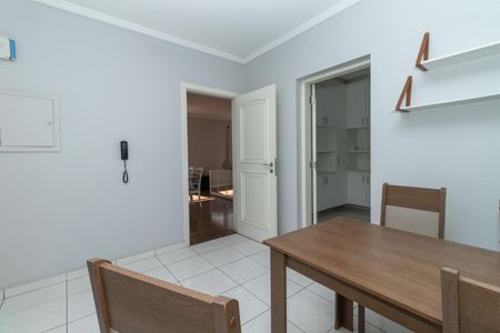 Apartamento à venda com 188m², 4 quartos e 2 vagas Apartamento à venda com 188m², 4 quartos e 2 vagasCopa