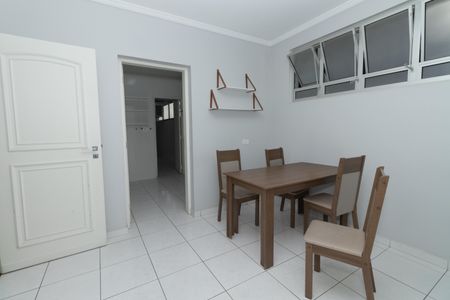Apartamento à venda com 188m², 4 quartos e 2 vagas Apartamento à venda com 188m², 4 quartos e 2 vagasCopa