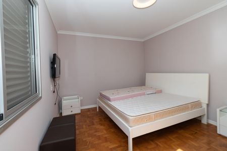 Apartamento à venda com 188m², 4 quartos e 2 vagas Apartamento à venda com 188m², 4 quartos e 2 vagasQuarto 3
