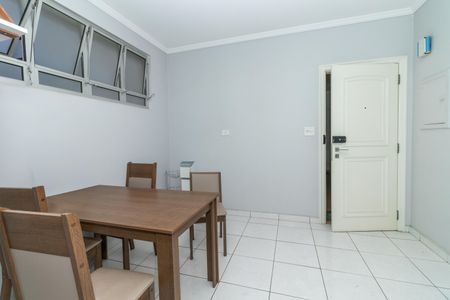 Apartamento à venda com 188m², 4 quartos e 2 vagas Apartamento à venda com 188m², 4 quartos e 2 vagasCopa