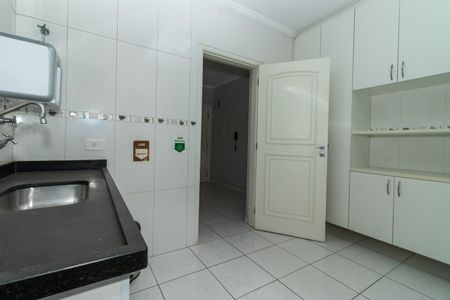 Apartamento à venda com 188m², 4 quartos e 2 vagas Apartamento à venda com 188m², 4 quartos e 2 vagasCozinha