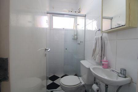 Casa de condomínio à venda com 640m², 4 quartos e 2 vagasBanheiro de serviço