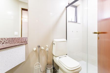 Banheiro de apartamento para alugar com 1 quarto, 50m² em Jardim Paulistano, São Paulo
