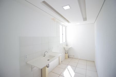 Apartamento para alugar com 45m², 2 quartos e 1 vagaCozinha e Área de Serviço