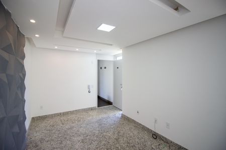 Sala de apartamento para alugar com 2 quartos, 45m² em Parque Xangri-lá, Contagem