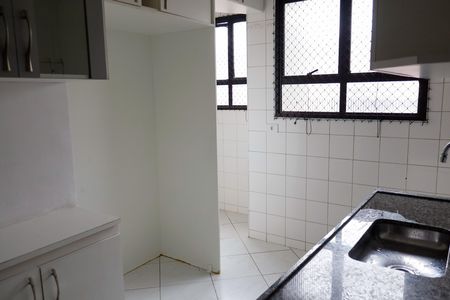 Apartamento para alugar com 62m², 2 quartos e 2 vagas Apartamento para alugar com 62m², 2 quartos e 2 vagasCozinha