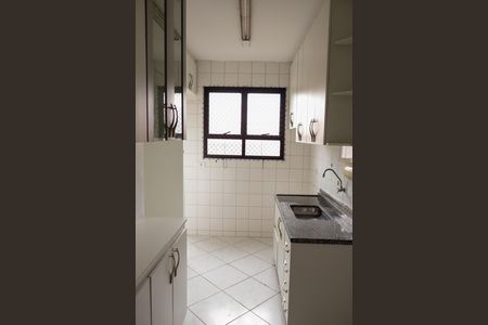 Apartamento para alugar com 62m², 2 quartos e 2 vagas Apartamento para alugar com 62m², 2 quartos e 2 vagasCozinha