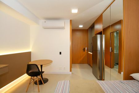 Studio de apartamento para alugar com 1 quarto, 25m² em Pinheiros, São Paulo