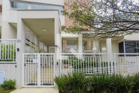 Apartamento para alugar com 53m², 2 quartos e 1 vaga Apartamento para alugar com 53m², 2 quartos e 1 vagaFachada