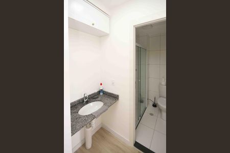 Apartamento para alugar com 40m², 2 quartos e sem vaga Apartamento para alugar com 40m², 2 quartos e sem vagaBanheiro