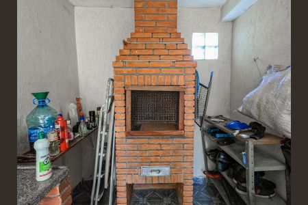 Casa à venda com 140m², 4 quartos e 2 vagas Casa à venda com 140m², 4 quartos e 2 vagasChurrasqueira
