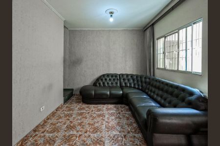 Casa à venda com 140m², 4 quartos e 2 vagas Casa à venda com 140m², 4 quartos e 2 vagasSala
