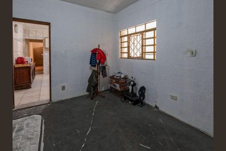 Casa à venda com 140m², 4 quartos e 2 vagas Casa à venda com 140m², 4 quartos e 2 vagasQuarto 4