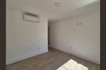 Casa de condomínio à venda com 334m², 3 quartos e 2 vagas