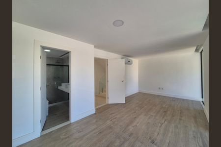 Casa de condomínio à venda com 334m², 3 quartos e 2 vagas