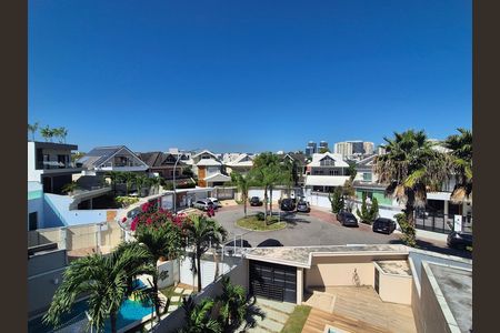 Casa de condomínio à venda com 334m², 3 quartos e 2 vagas