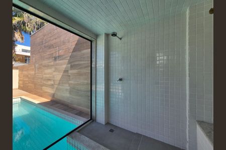 Casa de condomínio à venda com 334m², 3 quartos e 2 vagas