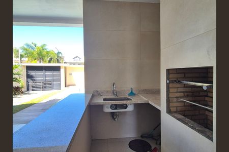 Casa de condomínio à venda com 334m², 3 quartos e 2 vagas