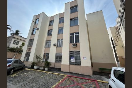 Apartamento para alugar com 45m², 1 quarto e 1 vagaFachada + placa
