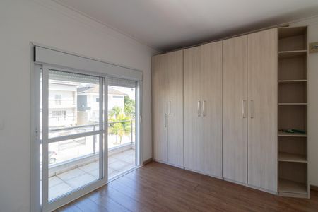 Casa à venda com 250m², 3 quartos e 4 vagasQuarto 2 - Suíte