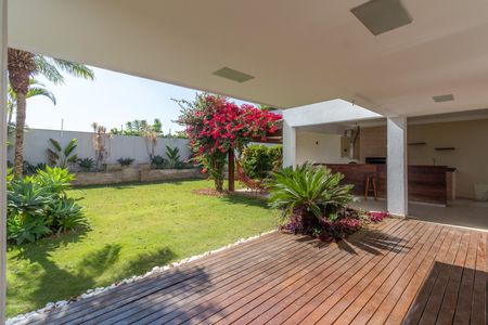 Casa à venda com 250m², 3 quartos e 4 vagasJardim