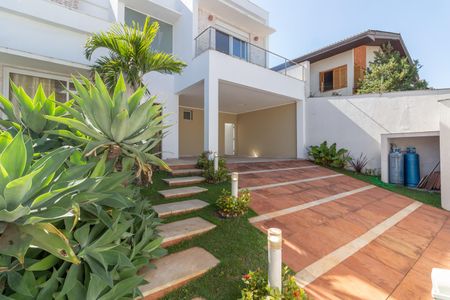 Casa à venda com 250m², 3 quartos e 4 vagasGaragem