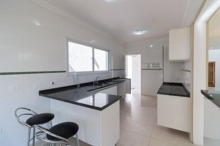 Casa à venda com 250m², 3 quartos e 4 vagasCozinha