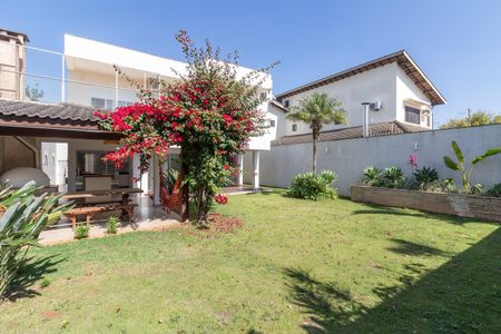 Casa à venda com 250m², 3 quartos e 4 vagasJardim
