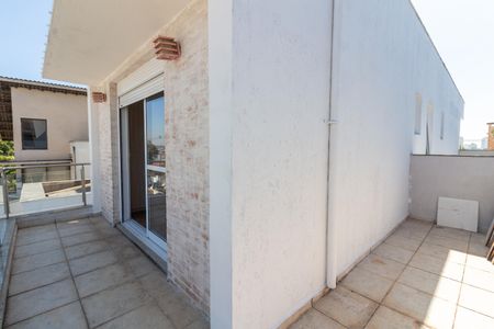 Casa à venda com 250m², 3 quartos e 4 vagasVaranda do Quarto 2 - Suíte