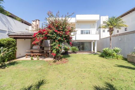 Casa à venda com 250m², 3 quartos e 4 vagasJardim