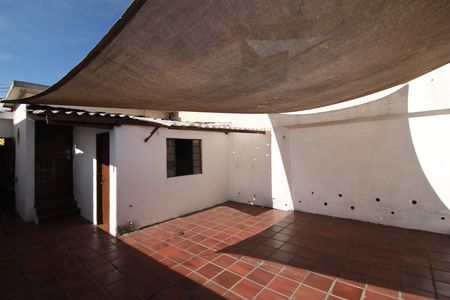 Casa para alugar com 80m², 1 quarto e 1 vagaÁrea de Serviço