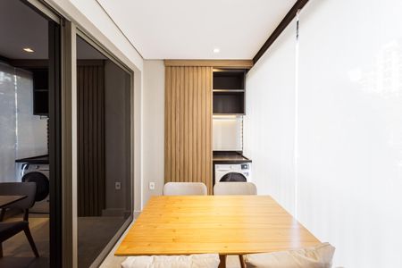 Apartamento para alugar com 55m², 1 quarto e 1 vaga Apartamento para alugar com 55m², 1 quarto e 1 vagaVaranda