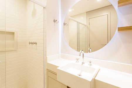 Apartamento para alugar com 55m², 1 quarto e 1 vaga Apartamento para alugar com 55m², 1 quarto e 1 vagaBanheiro
