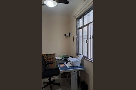 Quarto de apartamento à venda com 2 quartos, 80m² em Vila Valqueire, Rio de Janeiro