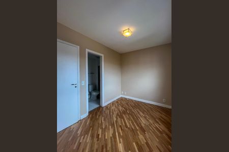 Apartamento à venda com 65m², 3 quartos e 1 vaga Apartamento à venda com 65m², 3 quartos e 1 vagaSuite