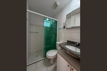 Apartamento à venda com 65m², 3 quartos e 1 vaga Apartamento à venda com 65m², 3 quartos e 1 vagaBanheiro
