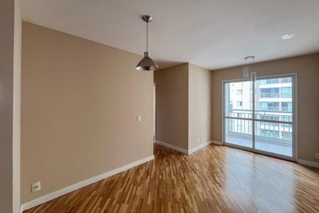 Apartamento à venda com 65m², 3 quartos e 1 vaga Apartamento à venda com 65m², 3 quartos e 1 vagaSala
