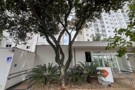 Apartamento à venda com 65m², 3 quartos e 1 vaga Apartamento à venda com 65m², 3 quartos e 1 vagaFachada