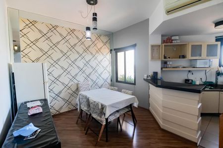 Apartamento para alugar com 75m², 2 quartos e 1 vaga Apartamento para alugar com 75m², 2 quartos e 1 vagaDetalhe Sala