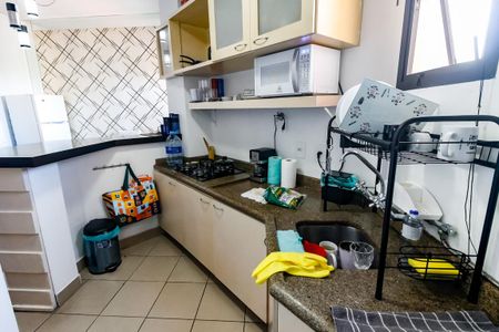Apartamento para alugar com 75m², 2 quartos e 1 vaga Apartamento para alugar com 75m², 2 quartos e 1 vagaCozinha - Armários