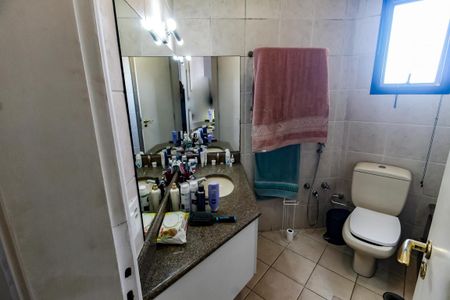 Apartamento para alugar com 75m², 2 quartos e 1 vaga Apartamento para alugar com 75m², 2 quartos e 1 vagaBanheiro