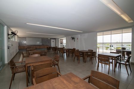 Apartamento para alugar com 58m², 2 quartos e 1 vaga Apartamento para alugar com 58m², 2 quartos e 1 vagaÁrea Comum - Salão de Festas